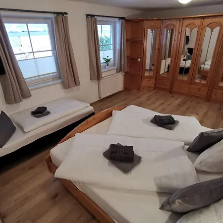 Gaestehaus Amade * Flachau