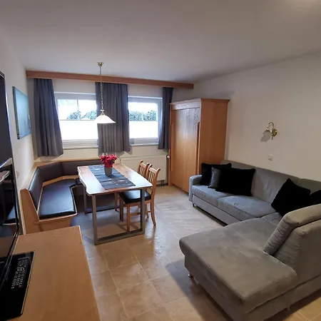 Gaestehaus Amade Apartment *