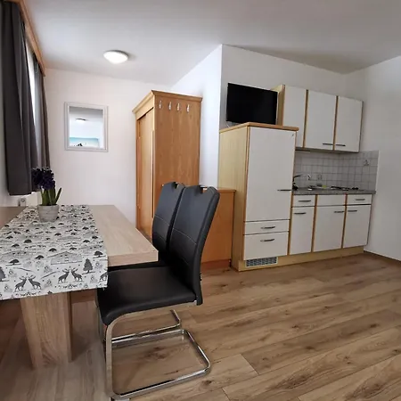 Apartment Gaestehaus Amade *